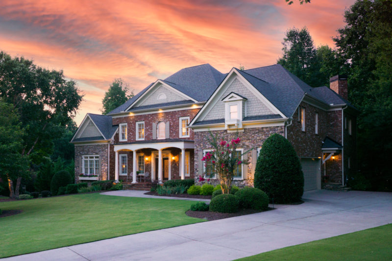 Luxury home sales Milton GA